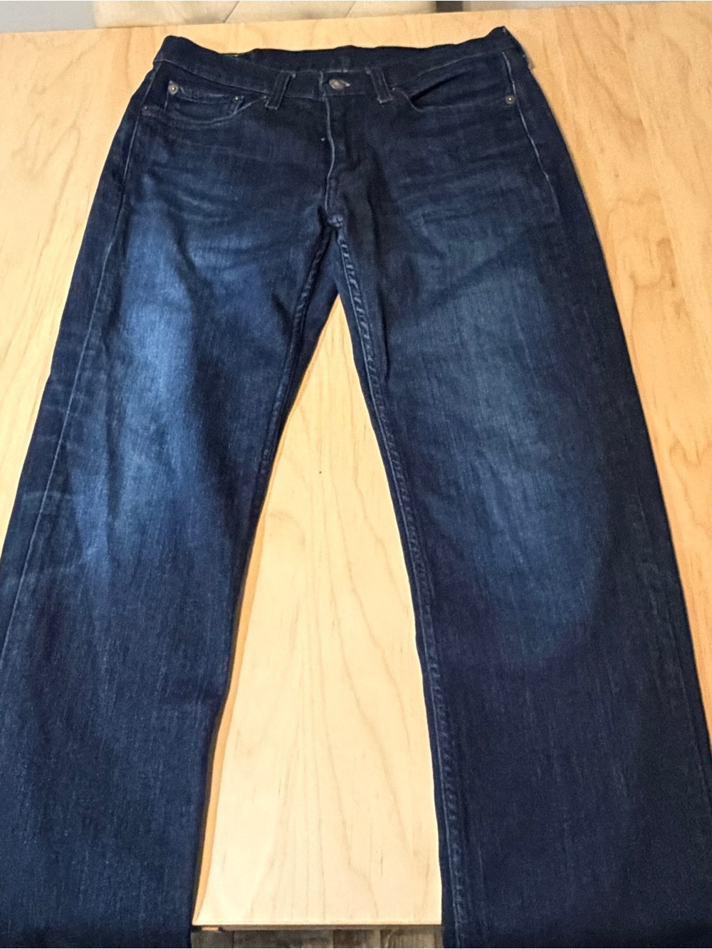 Levi’s Men’s Dark Wash Blue Denim Jeans Slim Fit 31x32